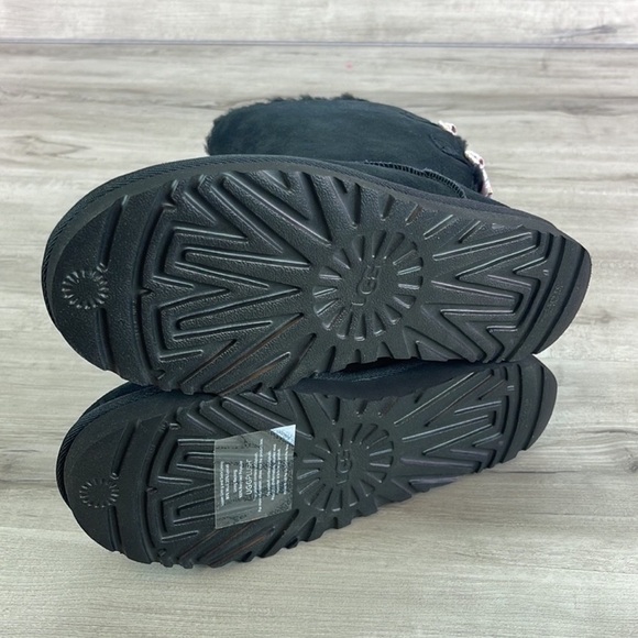 🍁UGG🍁 W BAILEY BOW ABSTRACT SPLATTER BOOTS - Picture 10 of 13